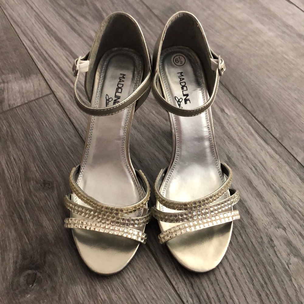 Madeline Stuart Heels